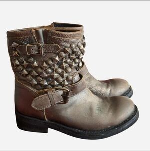 ASH Titanic Studded Biker Boots  Distressed Metallic Leather Moto Boots Size 8.5